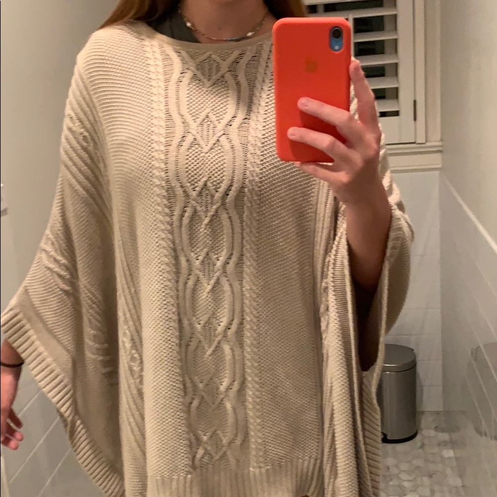 Sweater poncho